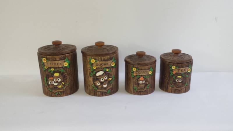 Treasure Crest Ceramic Owl Themed F...