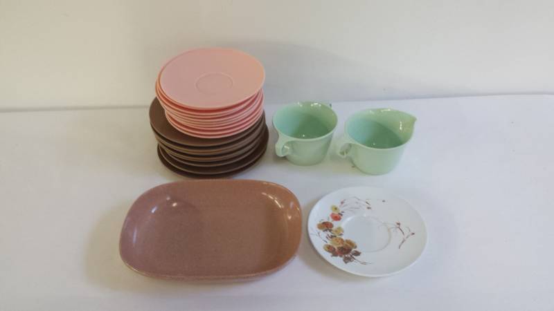 Lot of Vinatge Mid Century MelmacP...