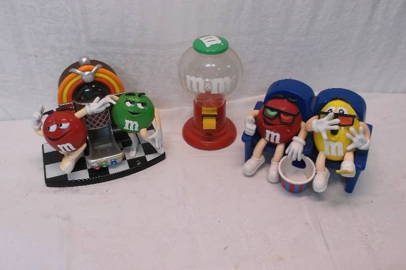 Candy Dispenser