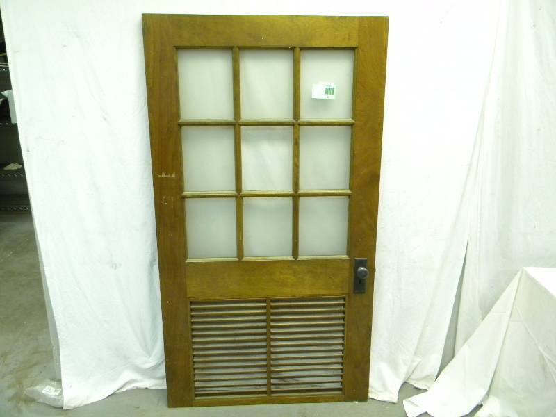 lot 51 image: Wooden Door