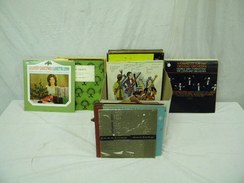 lot 77 image: Lot of Records