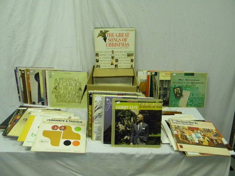 lot 115 image: Record Lot