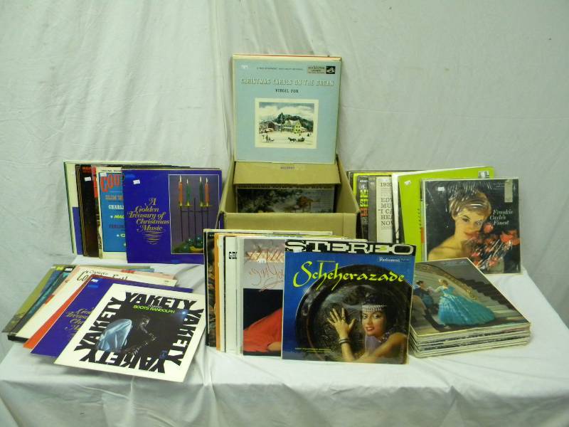 lot 118 image: Record Lot