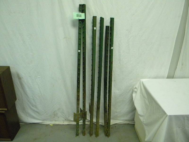 lot 134 image: Fencing Stakes Lot