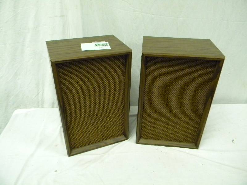 lot 135 image: Lloyd Stereo Speakers