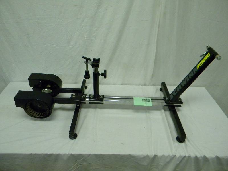 lot 183 image: Schwinn Trainer