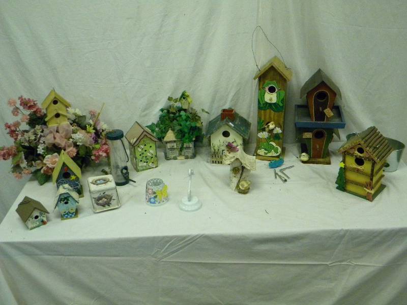 lot 201 image: Huge Lot of Bird Houses