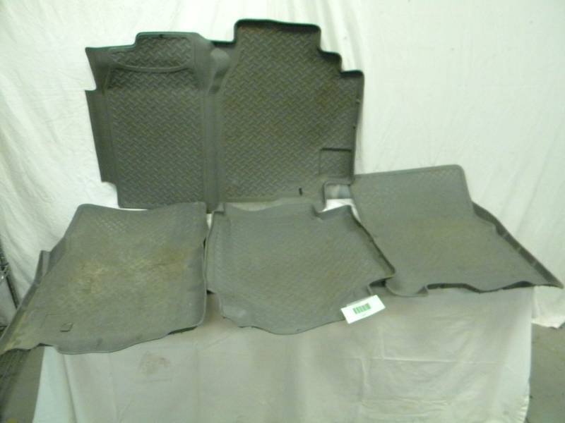lot 220 image: Husky Floor Liners