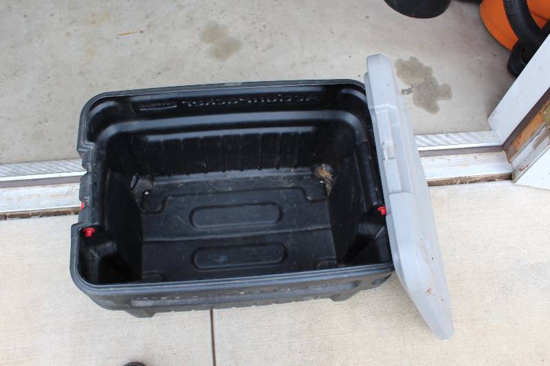 lot 104 image: Action Packer Tote wLid 19 x 27 x 17.