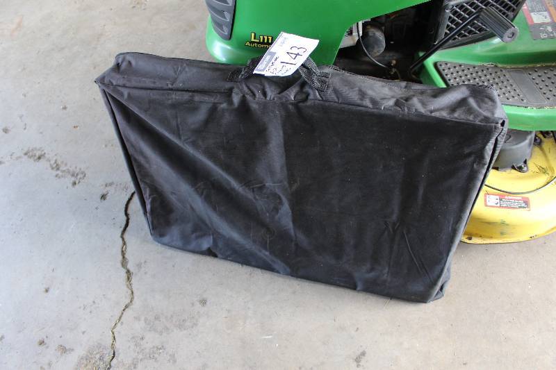 lot 143 image: Collapsible Cabellas Fish Cleaning Table wCarrying Bag.  New, never used.