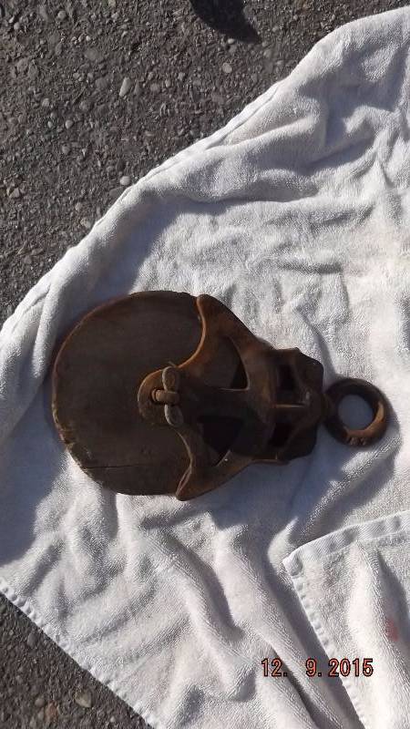Antique Barn pulley
