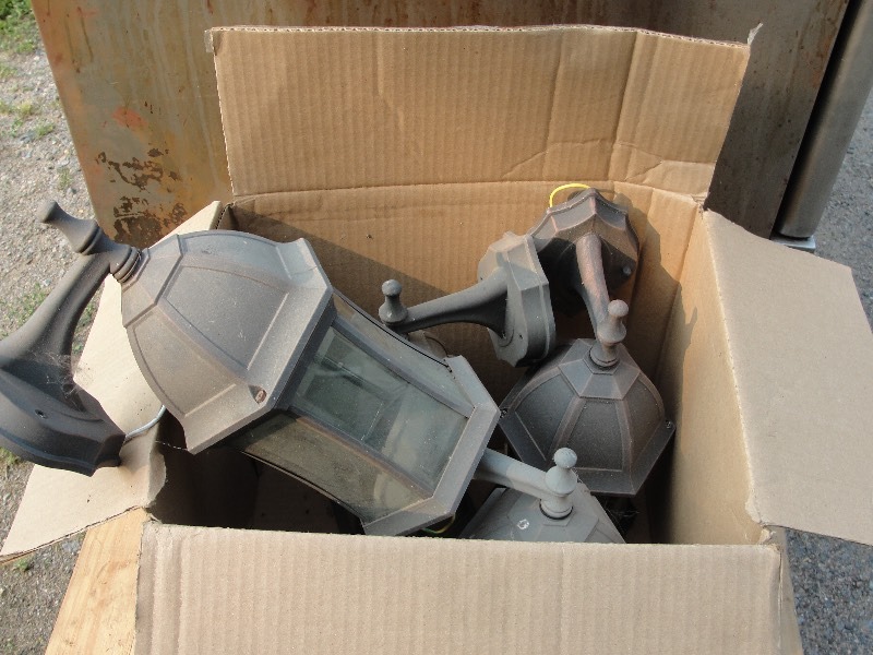Box of Outside Lights