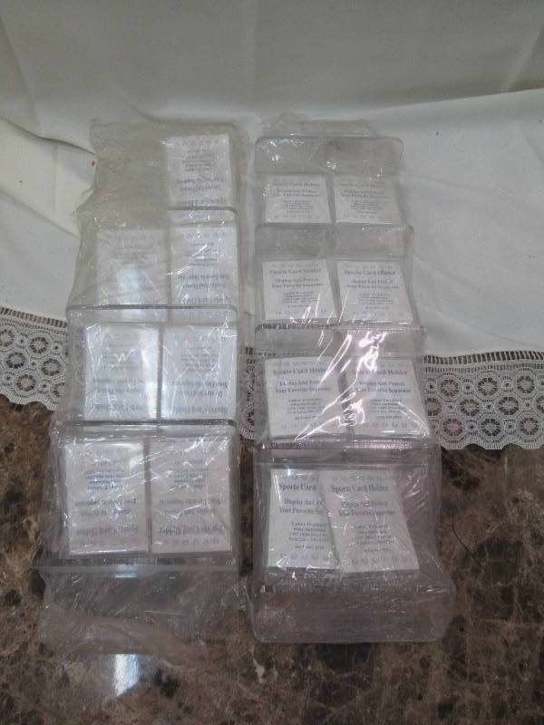Sports card holders Display and pro...