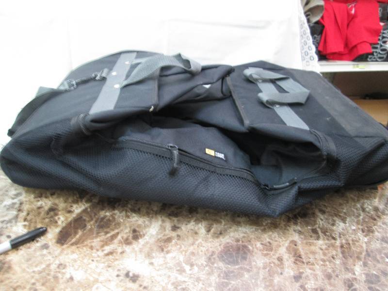 Case Logic tote one wheels...