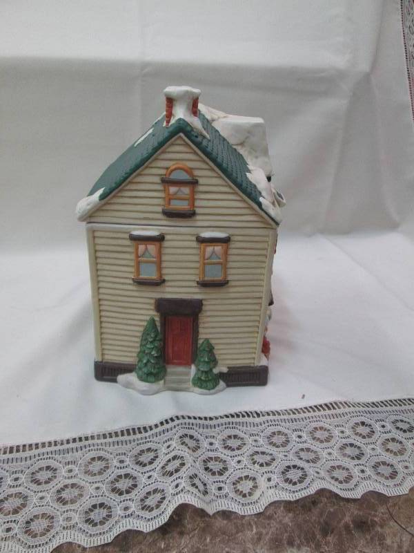 New House cookie jar...