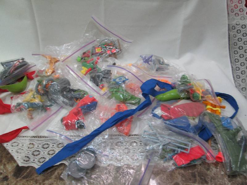 Accessories to the figurines...