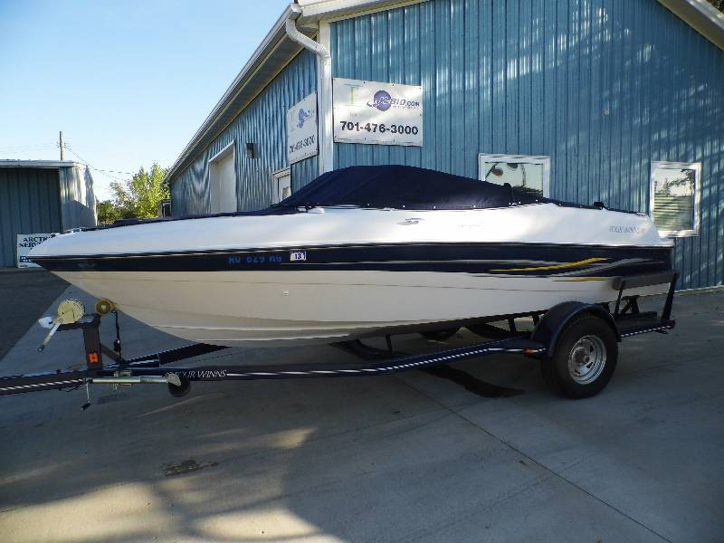 2005 Four Winns Horizon 180 LE