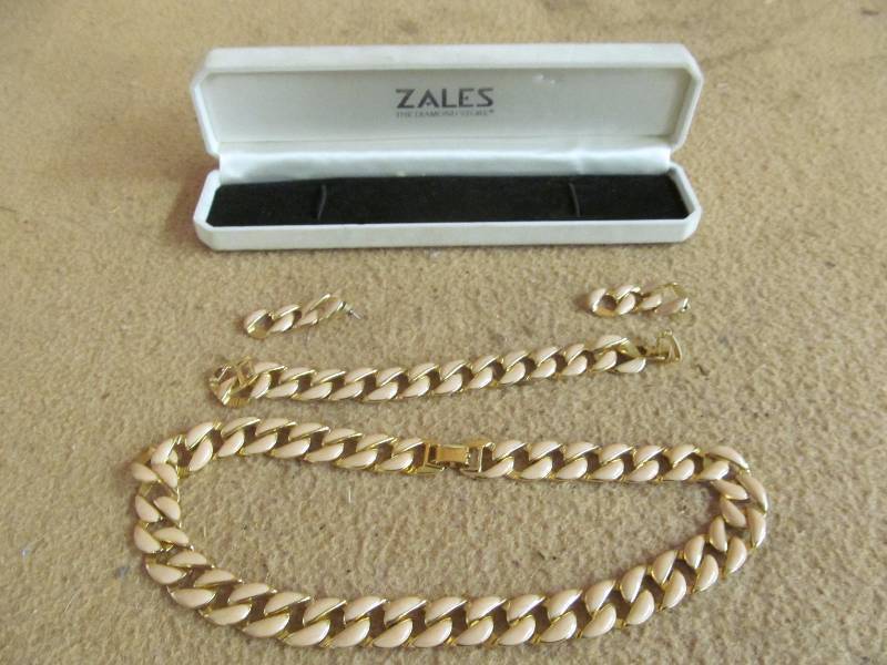 necklace, bracelet, earrings