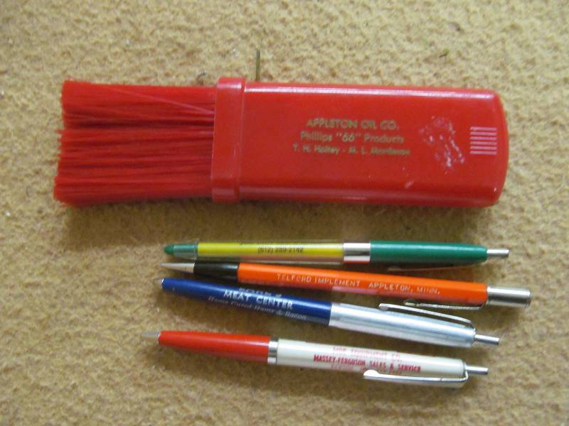 pens and Wisk