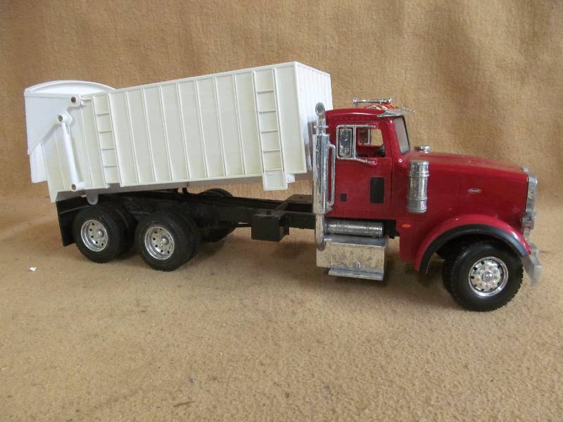 dump truck