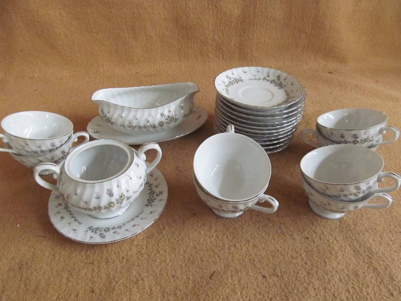 Picardy dish set