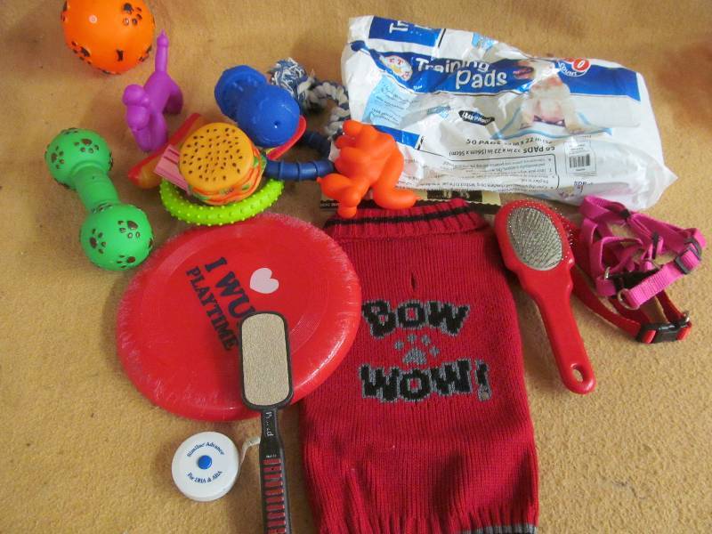 Pet supplies