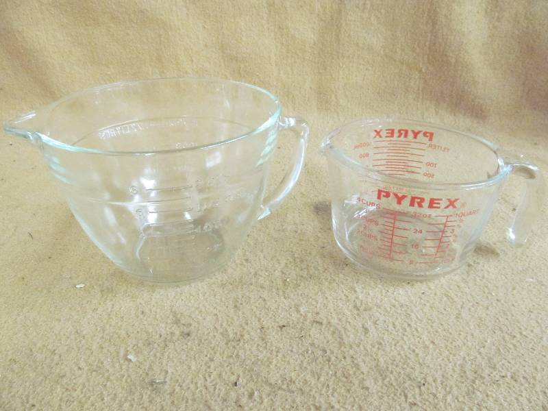 Measuring cups