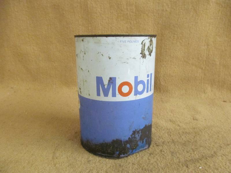 lube can