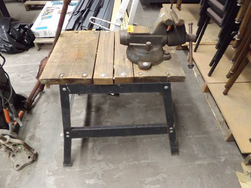 Bench Stand with Vice Attached