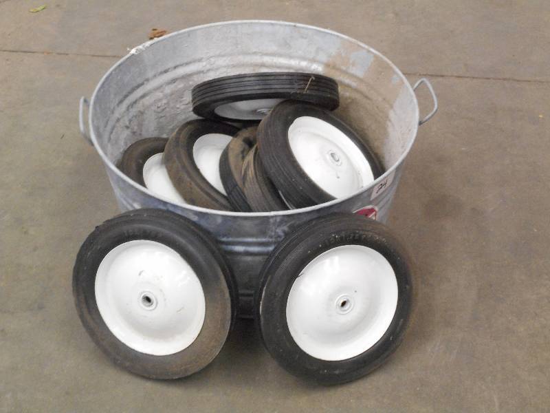 lot 24 image: (1) 9-Gallon Wash Tub With (8) 10x1...
