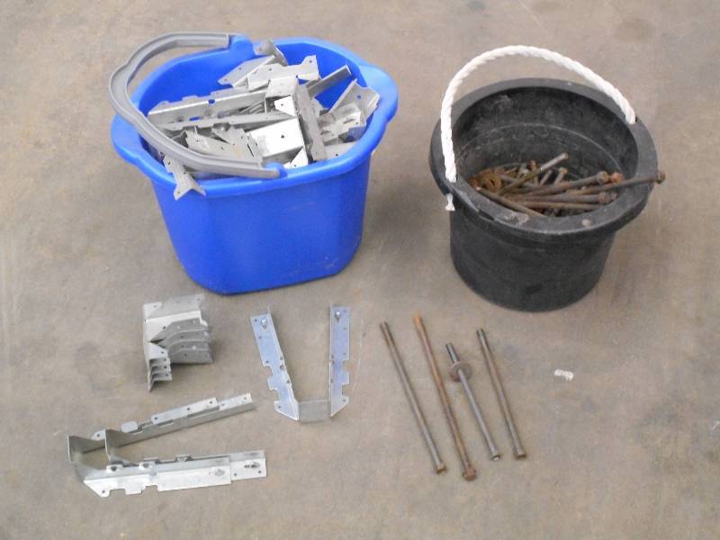 lot 28 image: (1) Bucket Of Misc Joice Brackets &...