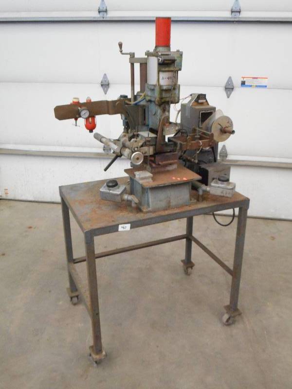 lot 40 image: Industrial Model 10 Press System ...