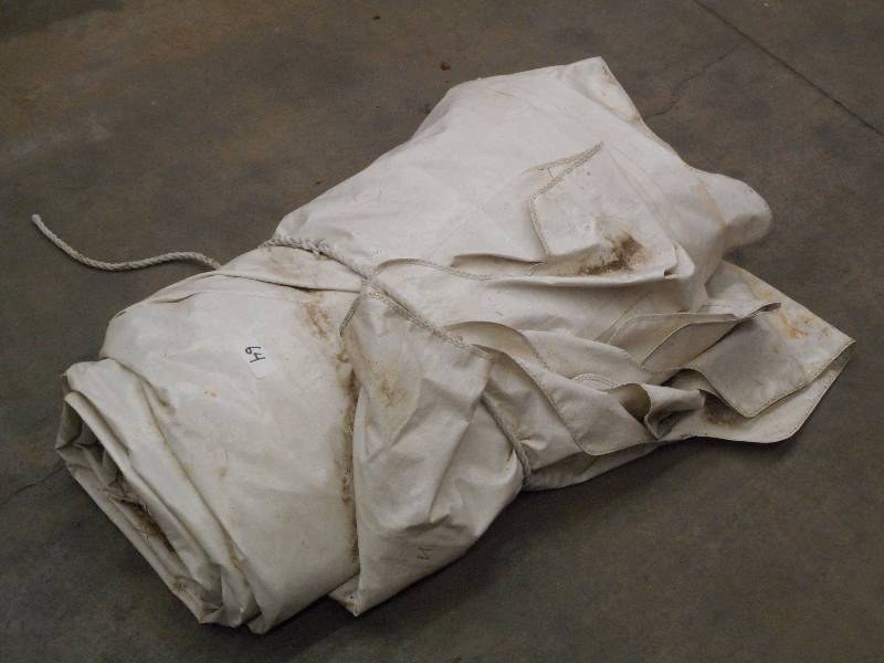 lot 64 image: Heavy Duty Boat Canopy Cover, Unkno...