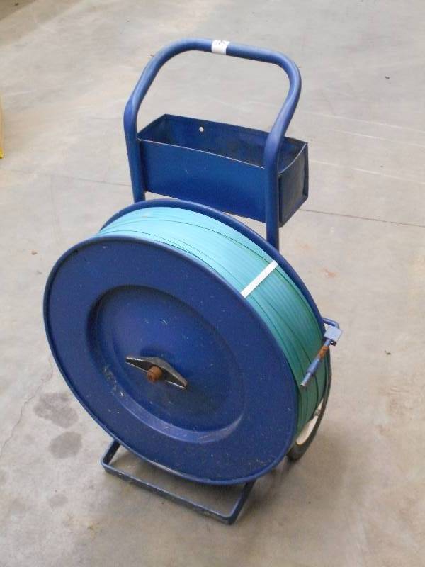 lot 66 image: Industrial Banding Cart With Spool ...