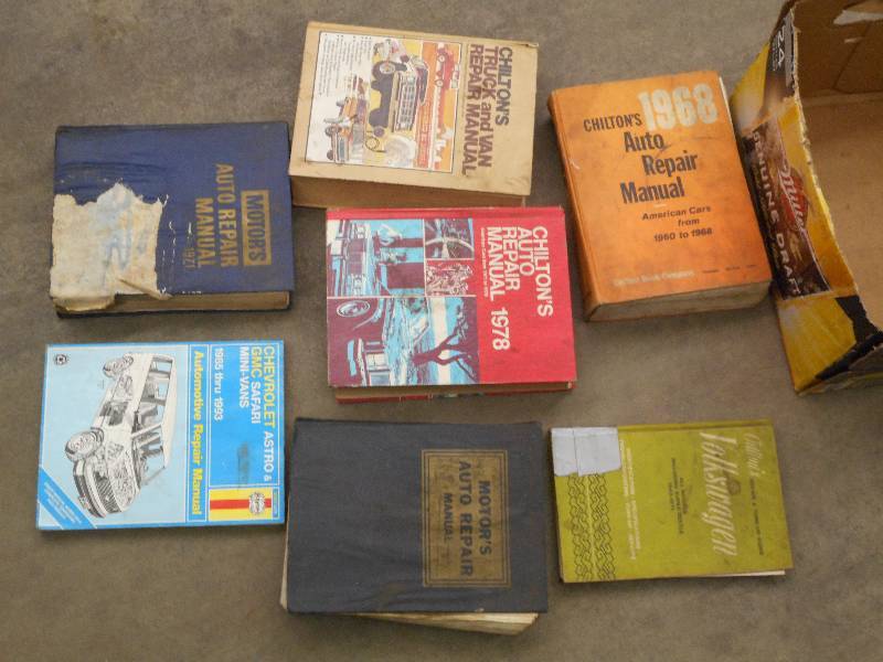 lot 79 image: Lot Of (6) Vintage Repair Manuals--...