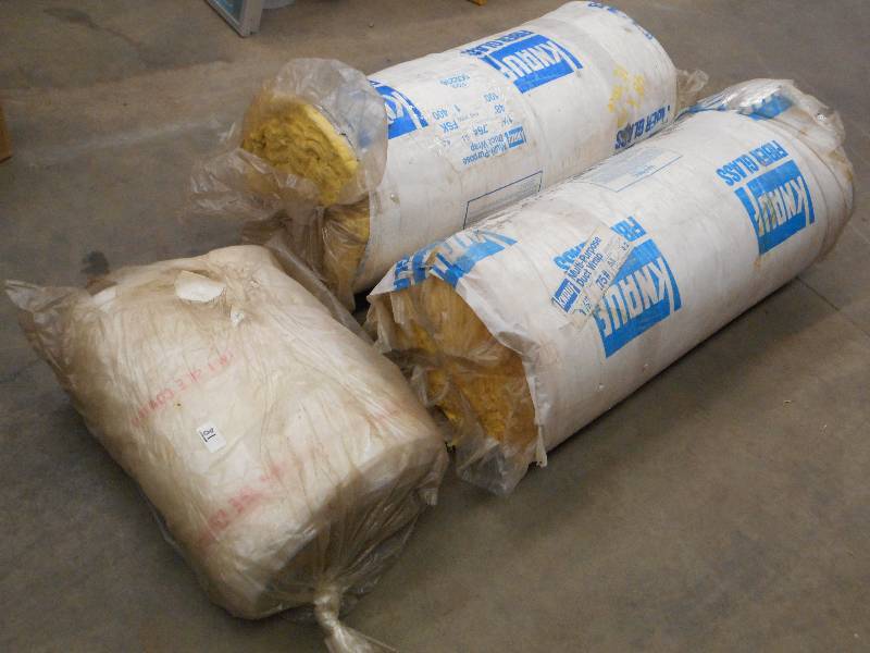 lot 81 image: (2) Rolls Of Knauf Fiberglass Insul...