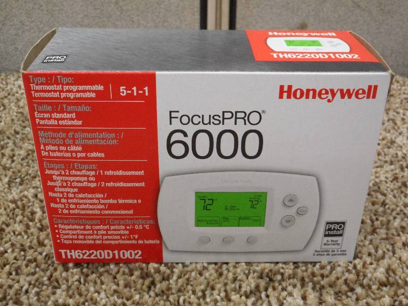 lot 89 image: New Honeywell FocusPro 6000 Thermos...