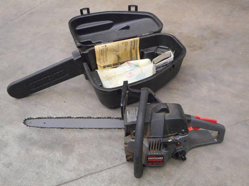 lot 97 image: Craftsman 16 Chainsaw With Case ...