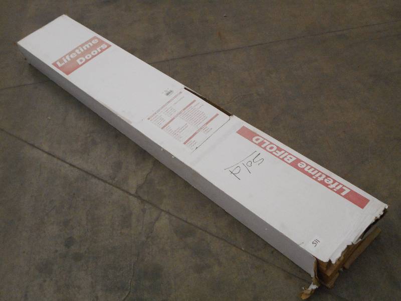 lot 115 image: (1) Unused 48 4-Section Folding Wo...