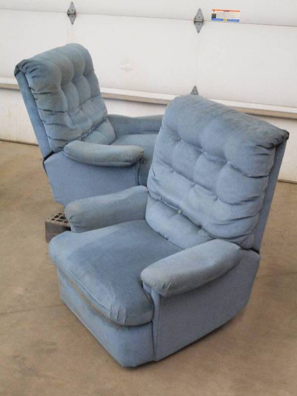 lot 119 image: (2) Cushioned Reclining Arm Chairs,...