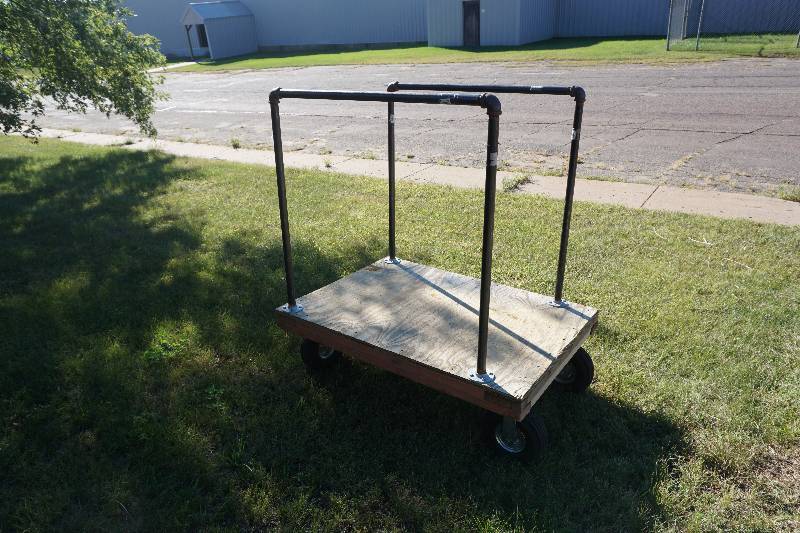 lot 24 image: Material Handling Wheeled Dolly