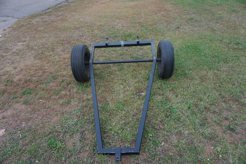 lot 9 image: Home Made Heavy Duty Dock Dolly