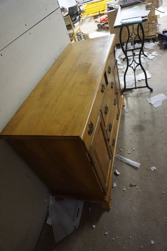 lot 33 image: 5 Drawer - 2 Door Solid Wood Dresser