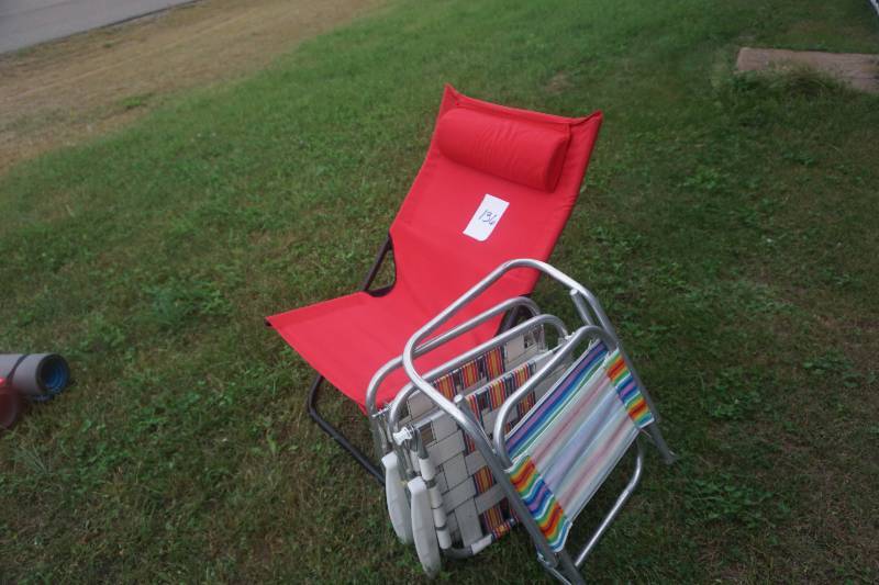 lot 136 image: Lot of Assorted Lawn Chairs In Assorted Styles