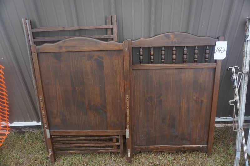 lot 142 image: Solid Wood Infant Crib