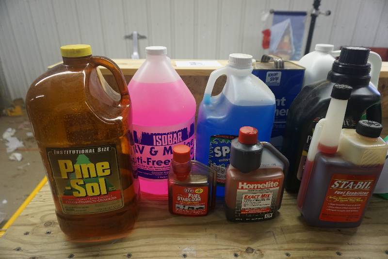 lot 183 image: Large Lot of Cleaners and Oils