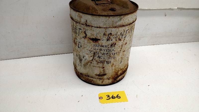 Skelly 5 Gallon Oil Can...