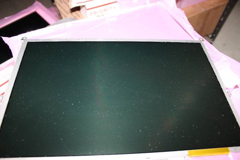 lot 40 image: CHI Mei Replacement LCD screen, N141c1-L05 tested and operational