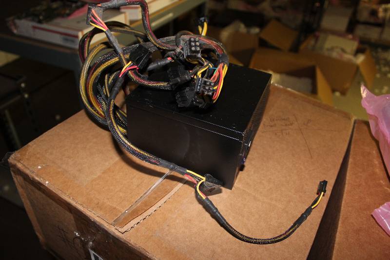lot 31 image: Desktop power supply, tested and operational