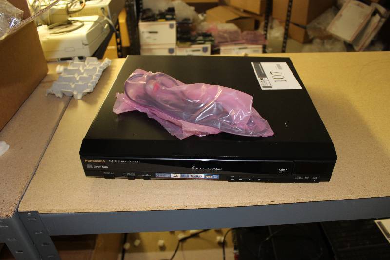 lot 107 image: Panasonic DVDCD Player DVD-CV47 tested and operational